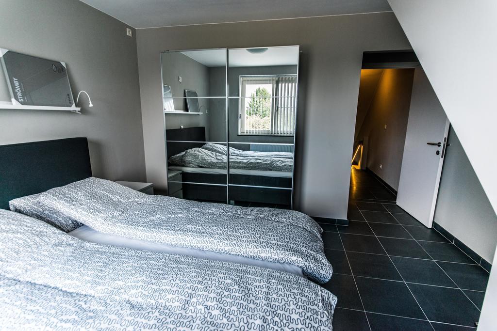 Vakantiewoningen De Jud Maasmechelen Ruang foto