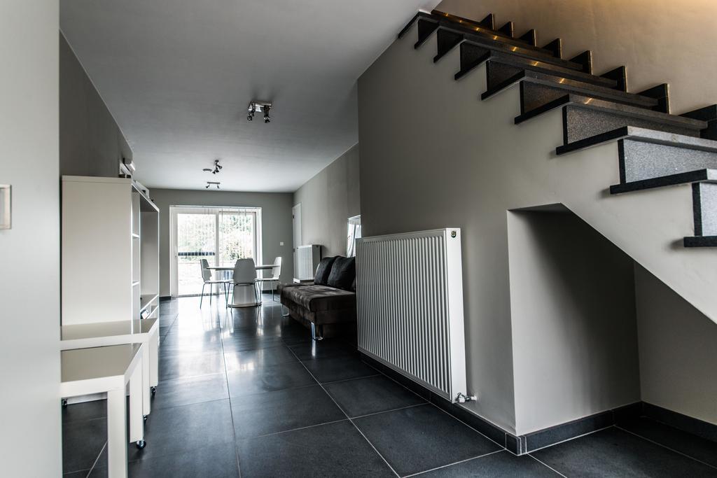 Vakantiewoningen De Jud Maasmechelen Ruang foto